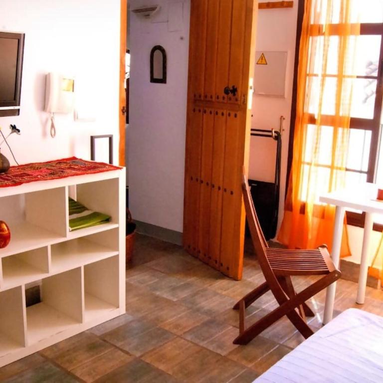 Golondrinas de la Alhambra - One-Bedroom Apartment Freedom - 22