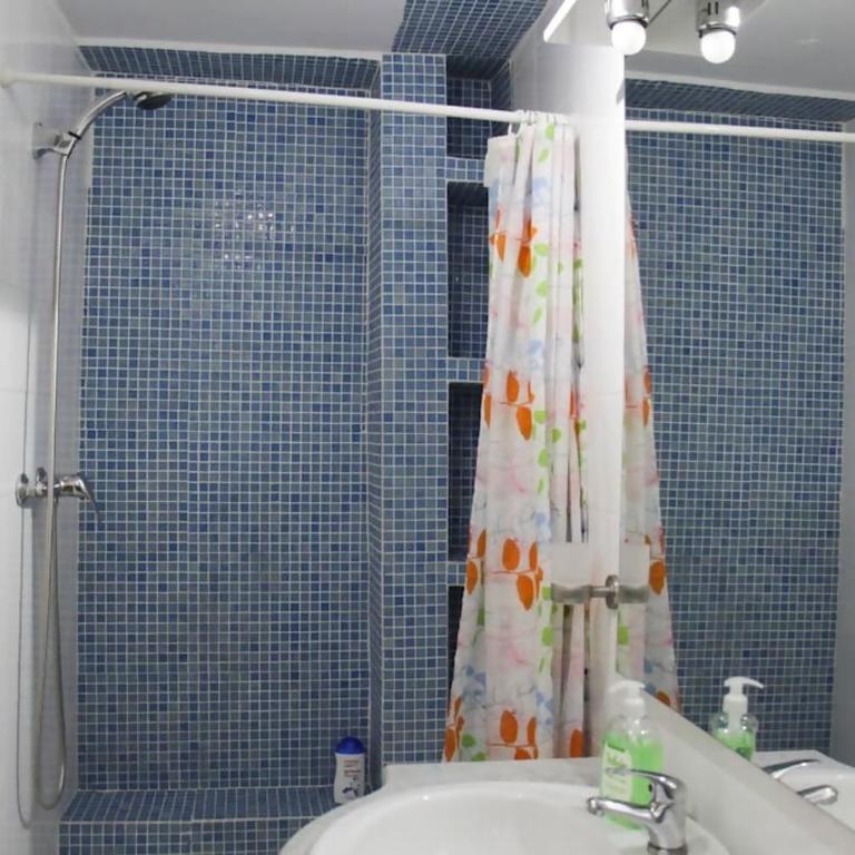 Golondrinas de la Alhambra - One-Bedroom Apartment Freedom - 25