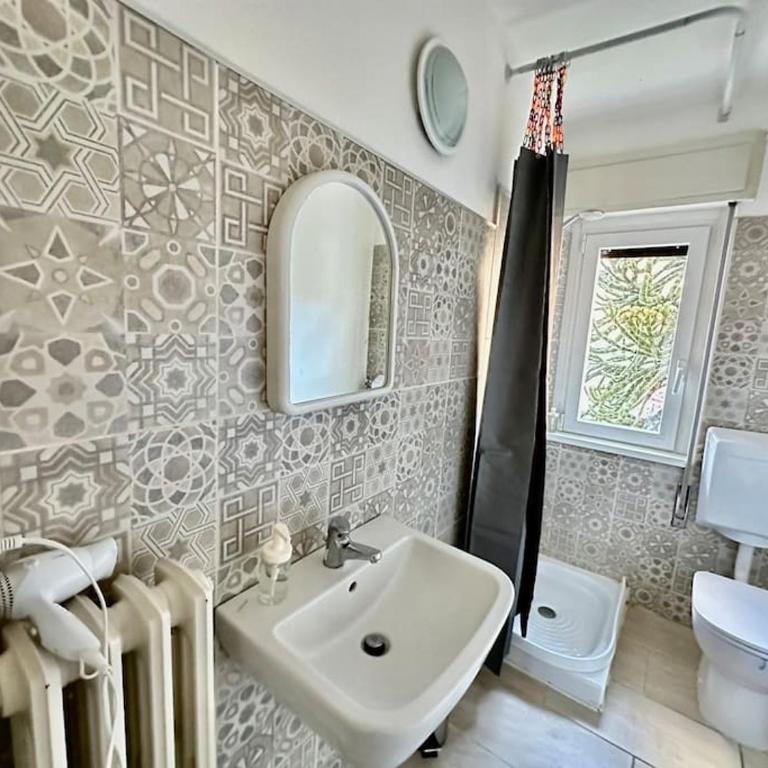 Amazing view lago maggiore - Two-Bedroom Apartment - 14