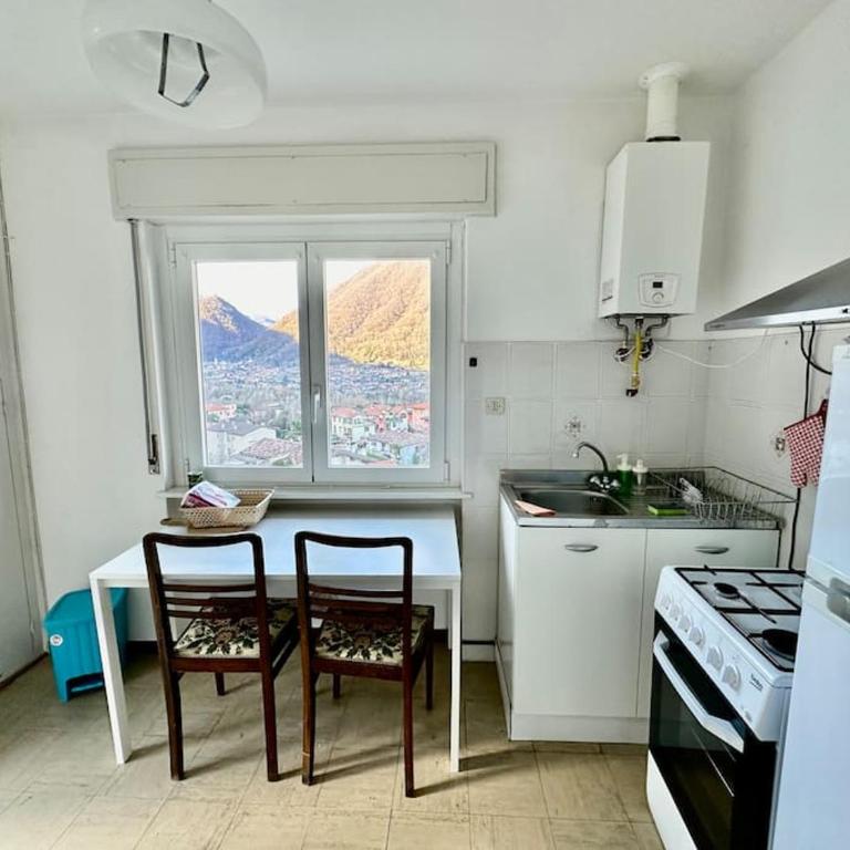 Amazing view lago maggiore - Two-Bedroom Apartment - 18