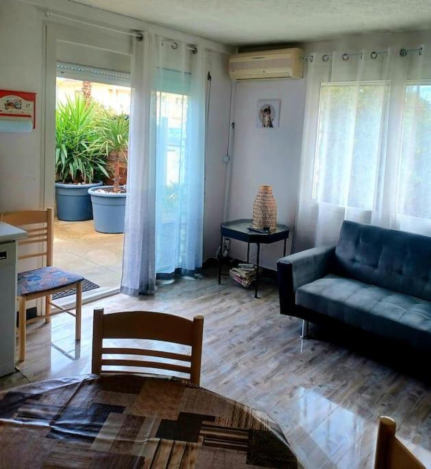 Appartement 2 chambres, avec terrasse/parking - Appartement 2 Chambres - 7
