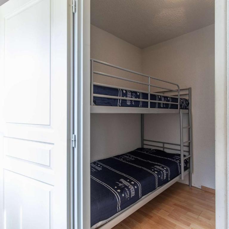 Appartement 32 m² avec balcon, proche télécabine et commodités, entièrement équipé, centre Cauterets - FR-1-401-237 - Appartement - 11