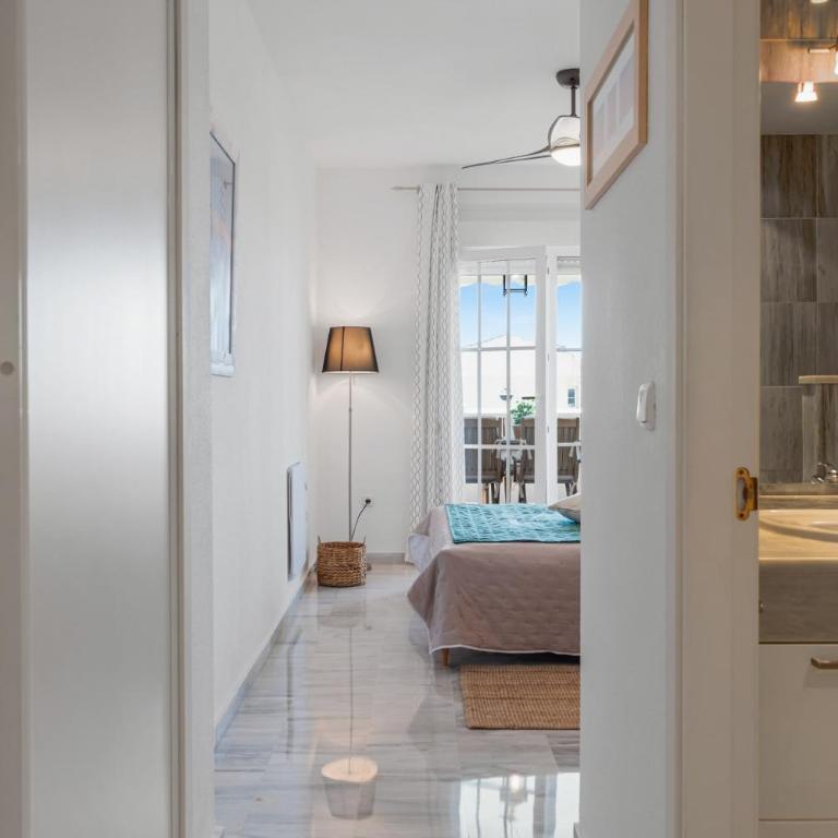 ViVi Homes - Rome Pool, Garden, Golf & Beach - Apartment with Sea View - 21