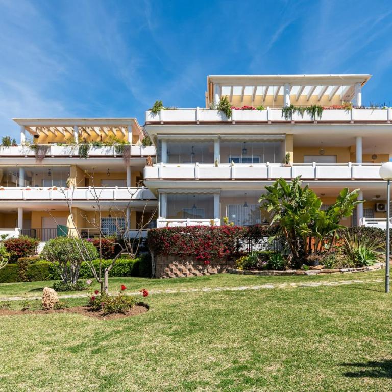 ViVi Homes - Rome Pool, Garden, Golf & Beach - Apartment with Sea View - 32