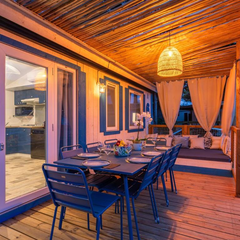 Maïana Resort - Three-Bedroom Cottage Privilège (6-8 Adults)) - 1