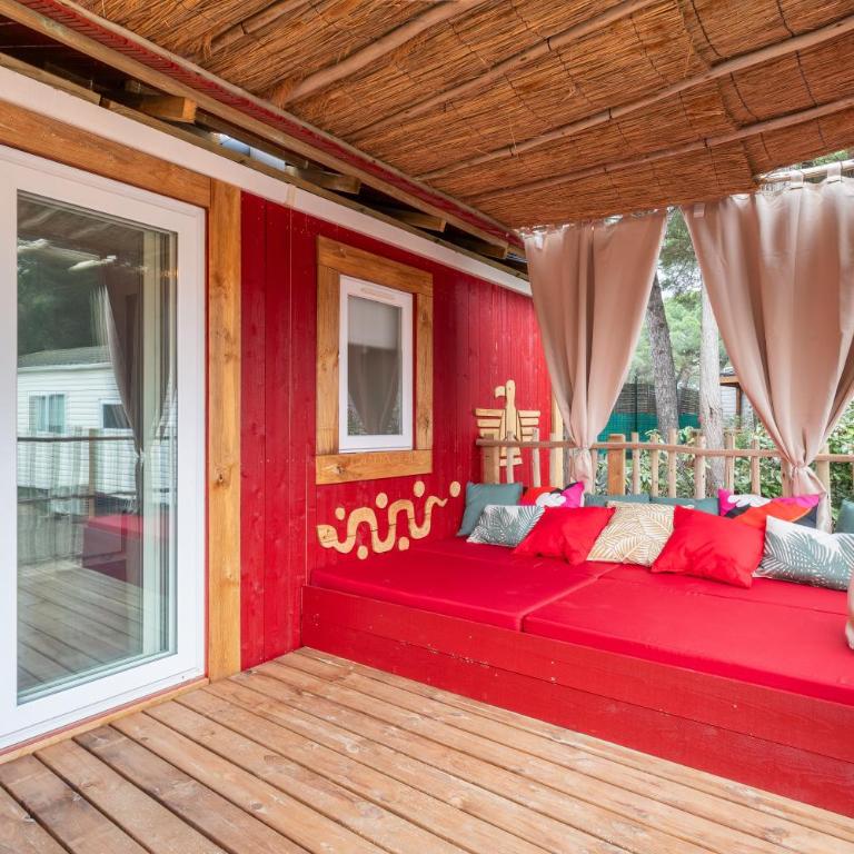 Maïana Resort - Three-Bedroom Cottage Privilège (6-8 Adults)) - 3