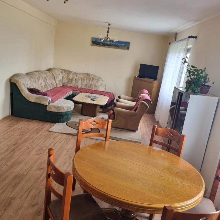 Apartments Đurđić - One-Bedroom Apartment - 10
