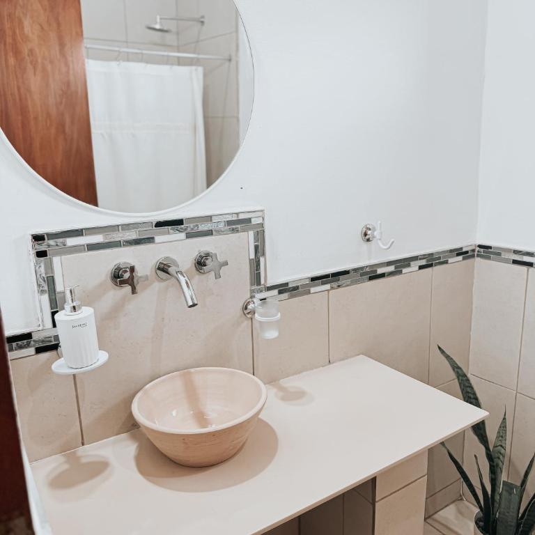 Alojamiento La Bonita de Maimará - Two-Bedroom House - 12