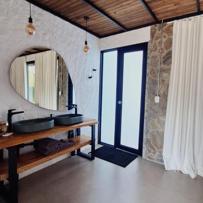 Colores de la Sierra - Deluxe Double Room with Balcony - 2