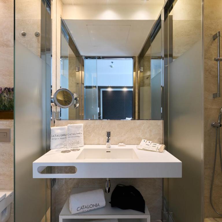 Catalonia Square 4* Sup - Junior Suite with Private Pool - 1