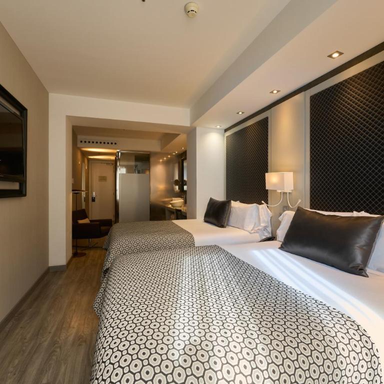 Catalonia Square 4* Sup - Superior Twin Room - 2