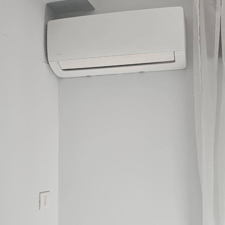 Claudio's Home Airport - Appartamento con 1 Camera da Letto - 35