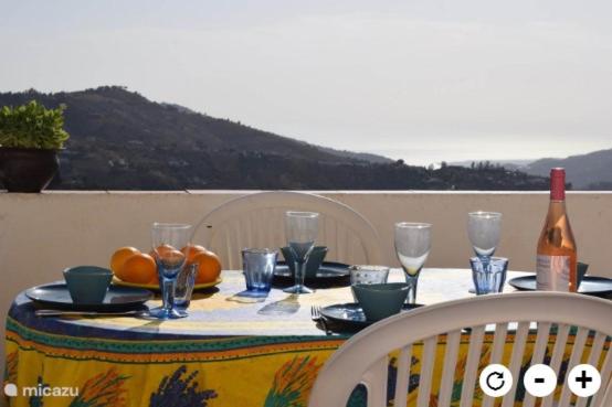 Casa Marlo, Spacious House in the Lively Centre of Cómpeta - Casa de 4 dormitorios - 28