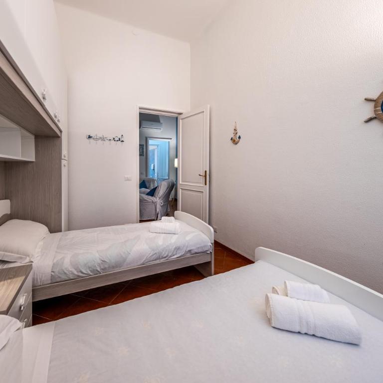 SANTA MARGHERITA APT Centrale e Accogliente - Appartamento con 2 Camere da Letto - 25