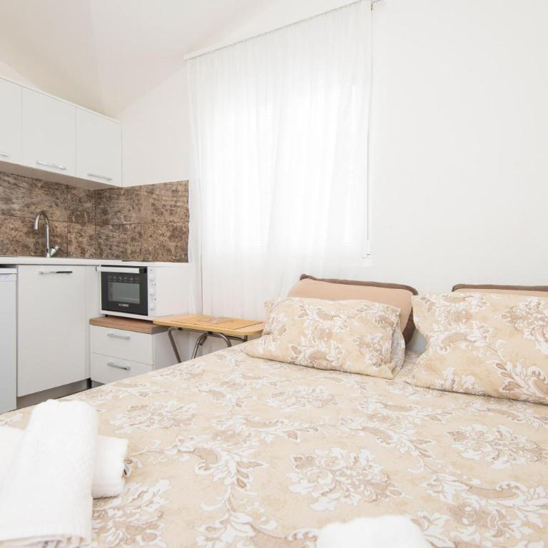 Hillside Vista Apartments - Standardni Studio - 5