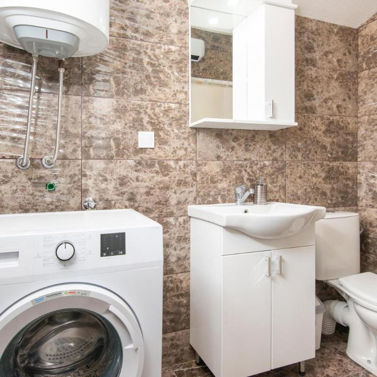 Hillside Vista Apartments - Standardni Studio - 9