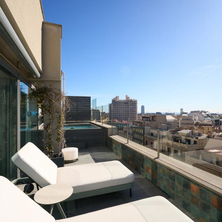 Catalonia Square 4* Sup - Suite with Private Pool - 9