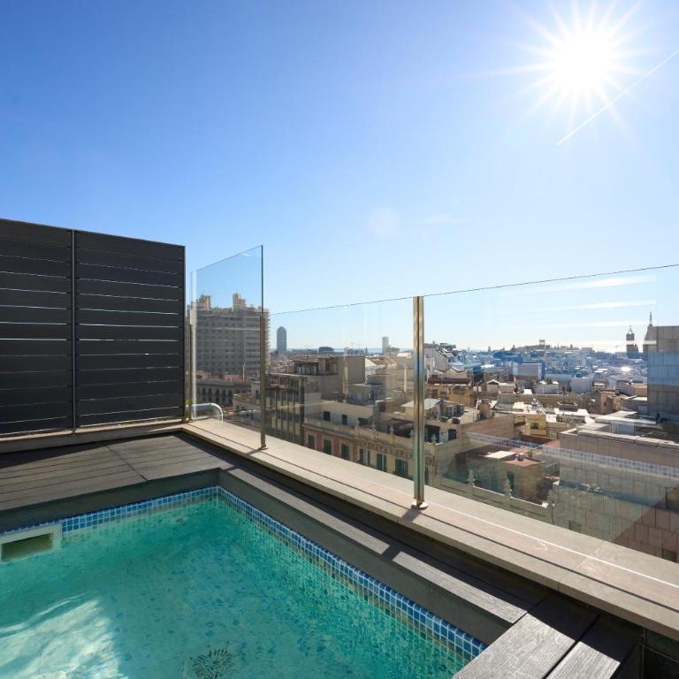 Catalonia Square 4* Sup - Suite with Private Pool - 7