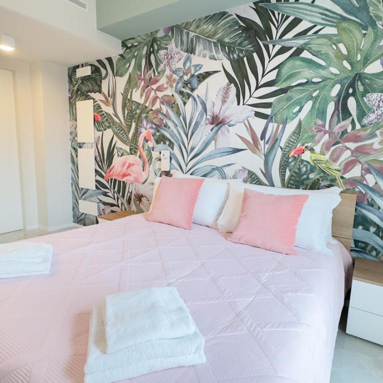Fairmont Seafront Flamingo Suite by Ca-Sa Check - Apartment - 11
