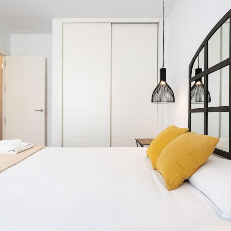 Super central Malaga Flat with Terrace and Free Parking - Apartamento de 2 dormitorios - 22