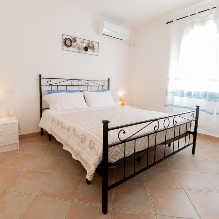 Casa Martina - Camera Matrimoniale con Bagno Privato - 6