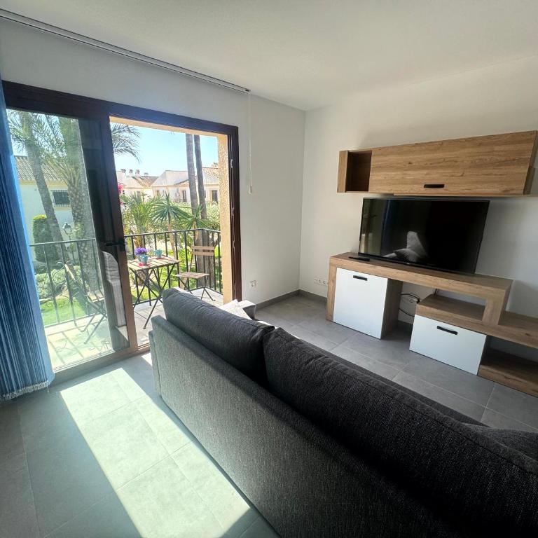 Apartamento en Vera Playa con piscina junto al Mar - Apartamento de 1 dormitorio - 2