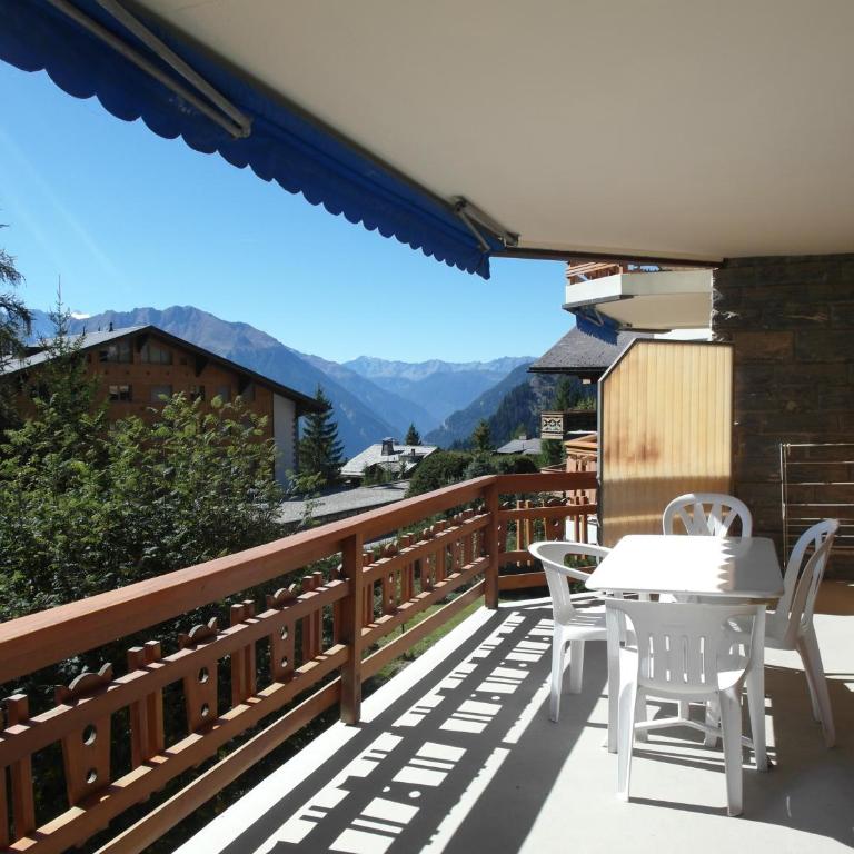 Apartment Jacky 7 - Appartement 2 Chambres avec Balcon et Vue sur les Montagnes - 15