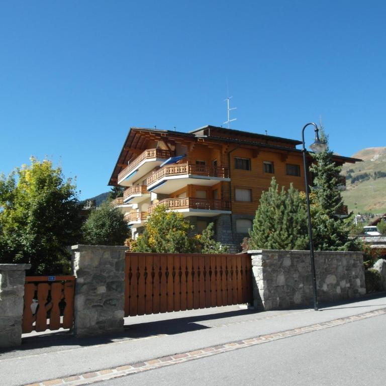 Apartment Jacky 7 - Appartement 2 Chambres avec Balcon et Vue sur les Montagnes - 23