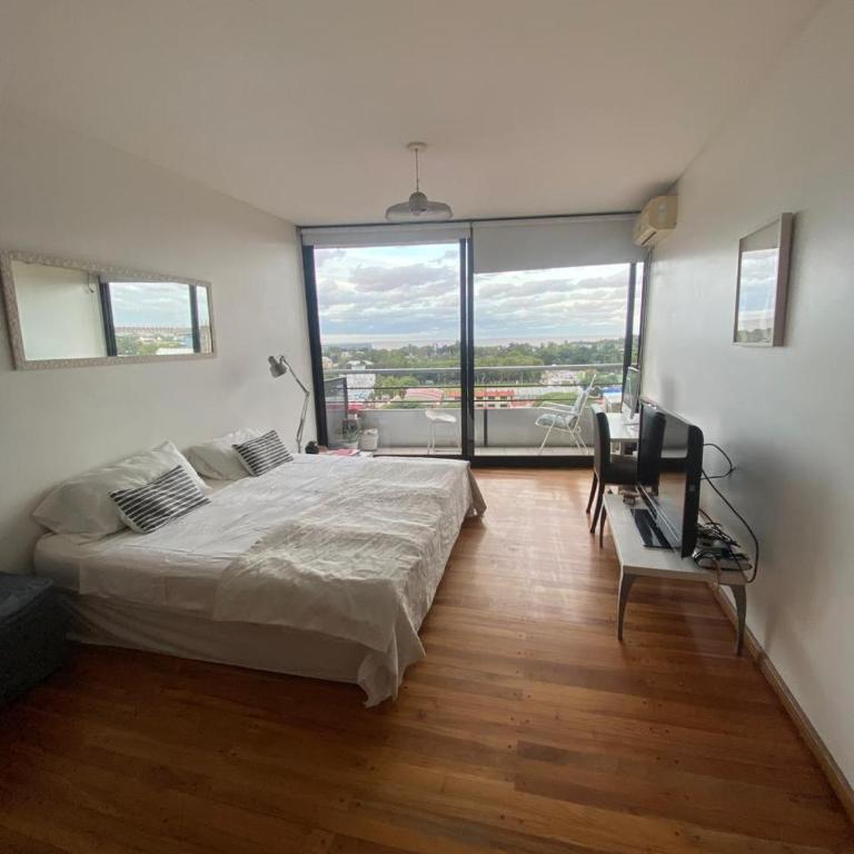 Amanecer vista al rio y a la cancha de River :) - Apartamento de 1 dormitorio - 3