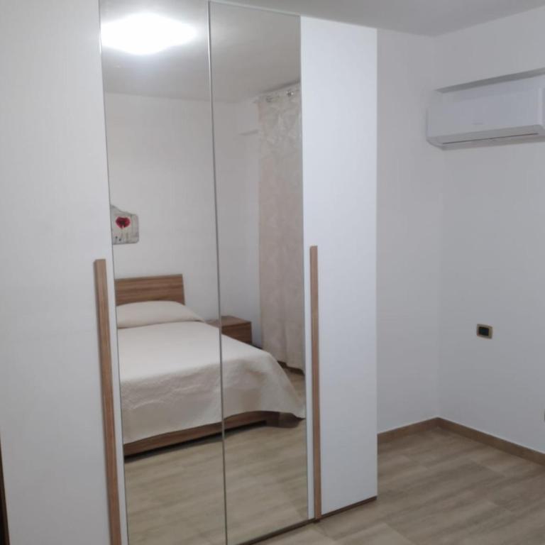 MyrEma House - near Fontanarossa Airport Catania - Two-Bedroom House - 16