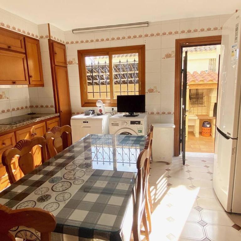 Villa Torreón con piscina privada a 5 min playa - Villa - 11