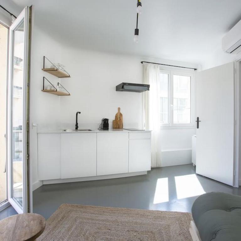 Appartement 3 pièces / proche plage / centre / clim - Two-Bedroom Apartment - 5