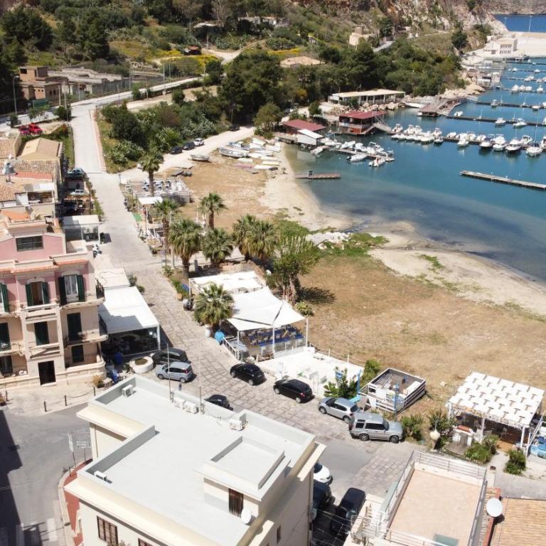 Liberty house - Casa Vacanze con 4 Camere da Letto - 6
