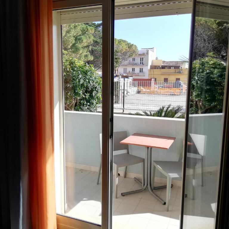 Passione mare - Standard Double Room with Shared Bathroom - 23