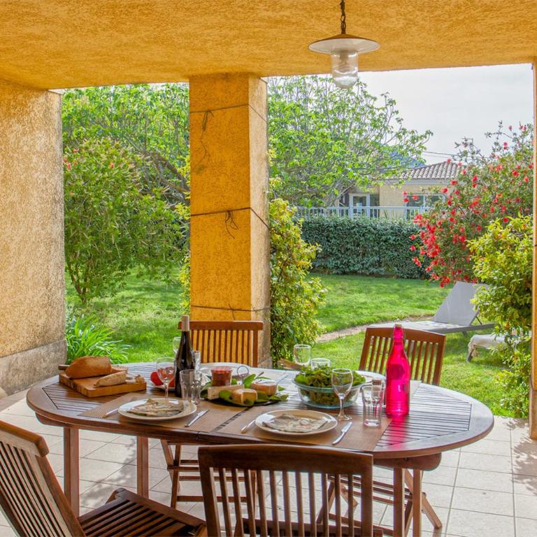 location de vacances figuier avec jardin barbecue piscine chauffée à Calvi - Apartment - 12