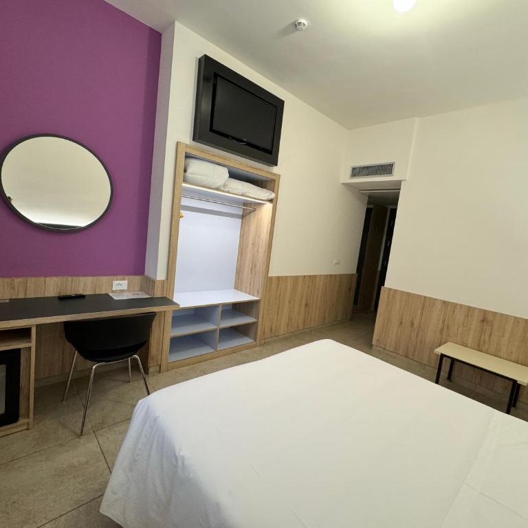 Hotel Holidays - Habitación Doble Superior - 2