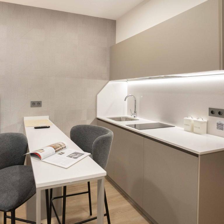 Prisma Suites - Estudio - 7