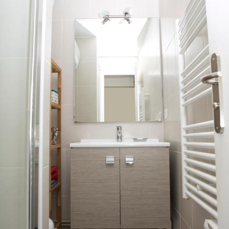 Cozy apartment Central Paris Le Marais with 1 separate Bed room - Appartement 1 Chambre - 5