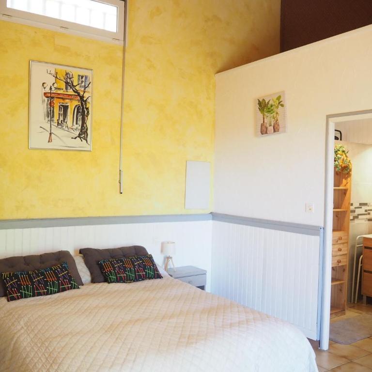 Chalet by Mont Ventoux with Stunning Views - Maison de Vacances 1 Chambre - 10