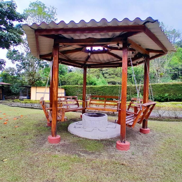 Casa Campo Valle De Cocora - Three-Bedroom Townhouse - 64