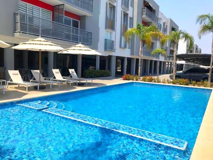 Residencial Coto Mareta 8 Excelente Departamento con Alberca en Zona Exclusiva de Mazatlán - Two-Bedroom Apartment - 1
