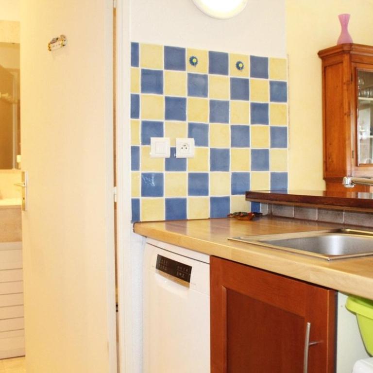 Splendide T2 avec terrasse et garage, à 3 min de la plage, 4 couchages - FR-1-252A-120 - Apartment - 16