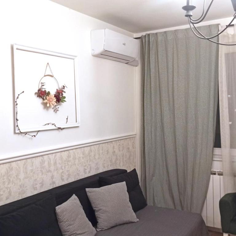 MILA - A stylish apartment near Sarajevo airport - One-Bedroom Apartment - 11