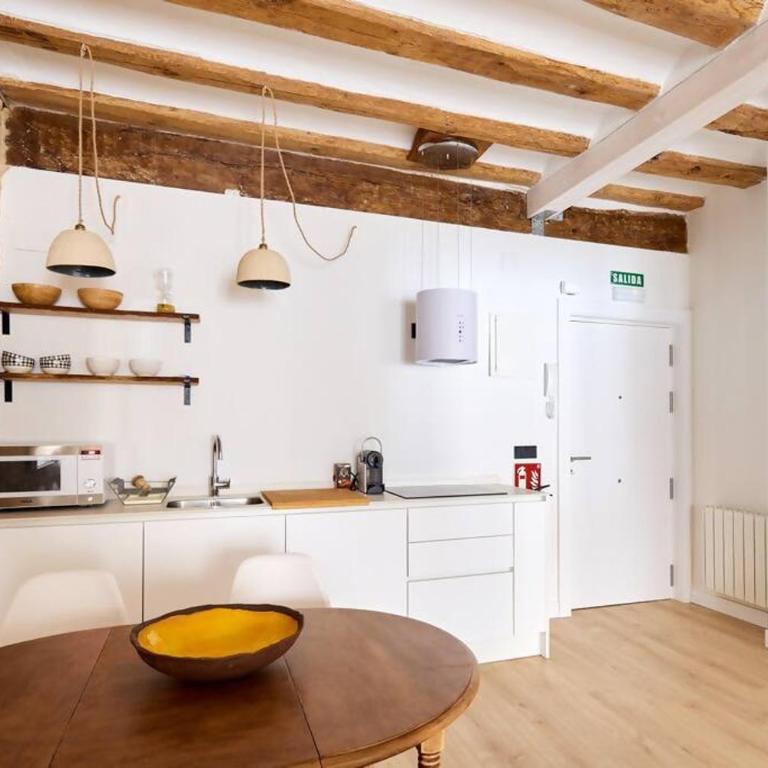 ¡Precioso apartamento en la calle Estafeta! - One-Bedroom Apartment - 6
