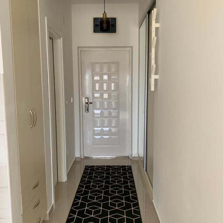 Mediterranean Studio Escape - One-Bedroom Apartment - 8