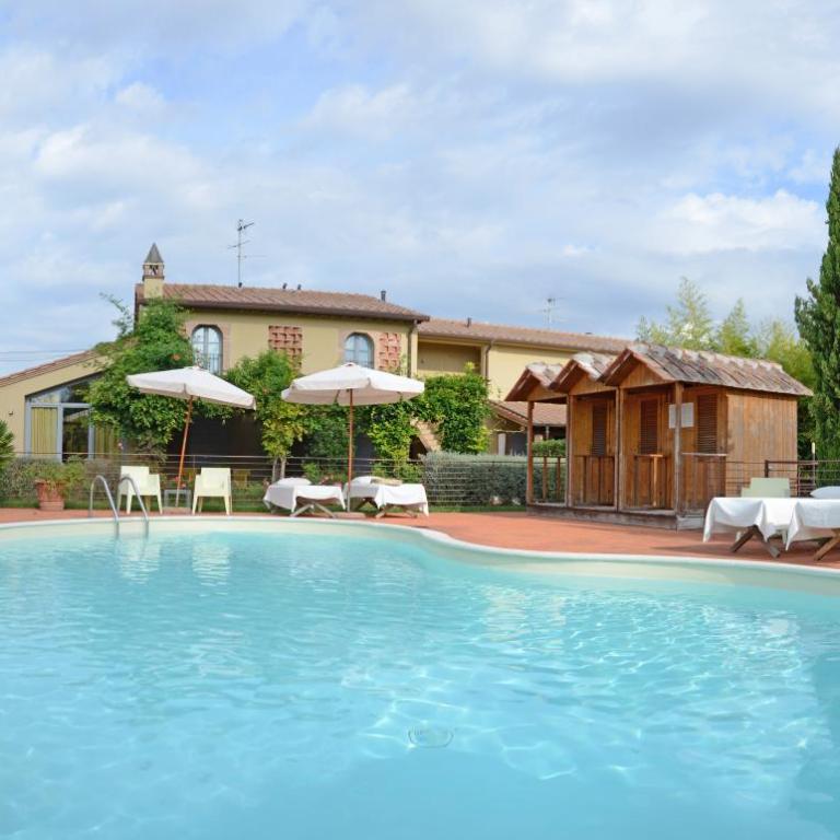 GuestHost - Residence La Mandolata Apartments W Pool & Parking! - Appartamento con 2 Camere da Letto - 4
