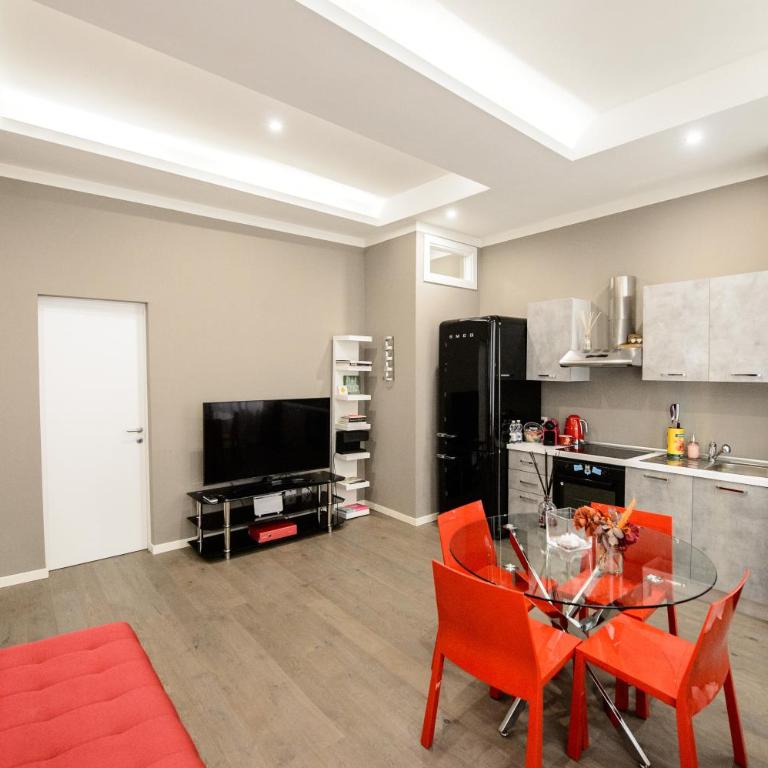 ACADEMY TORTELLINOSUITE Modena - Appartamento con 1 Camera da Letto - 2