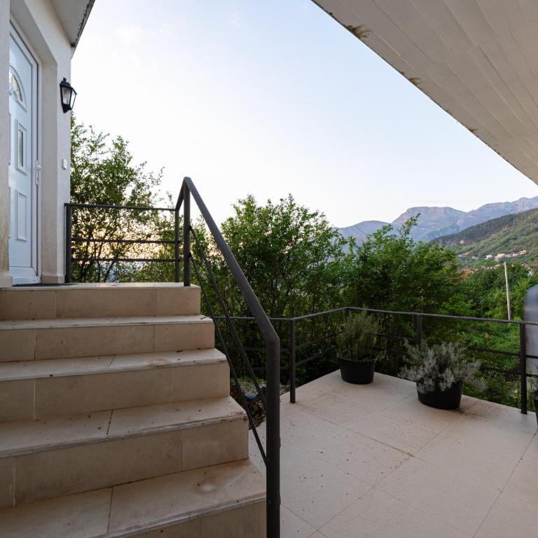 Regina Residence - Deluks Studio - 1