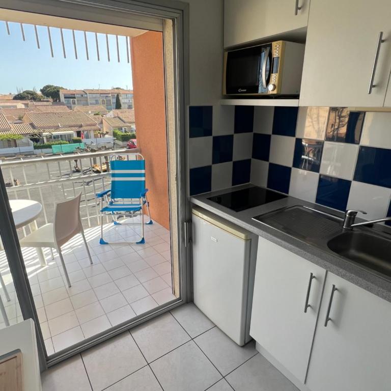 PRIMAVERA Agréable T2 résidence avec piscine Plage Richelieu Cap d'Agde - Apartment mit Terrasse - 5