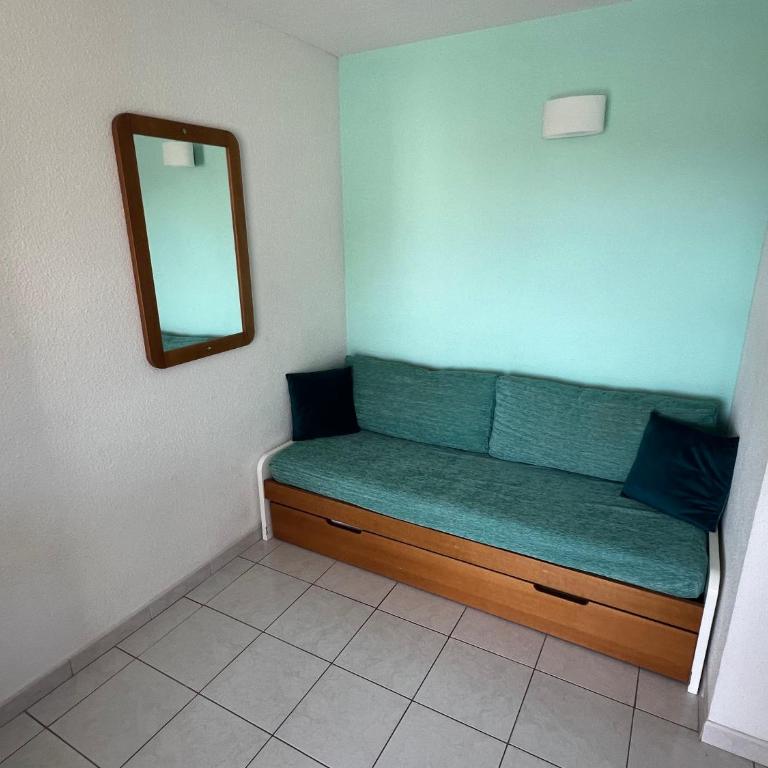 PRIMAVERA Agréable T2 résidence avec piscine Plage Richelieu Cap d'Agde - Apartment mit Terrasse - 7